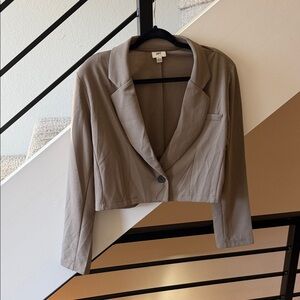 REVOLVE Women's Brown Cropped Blazer